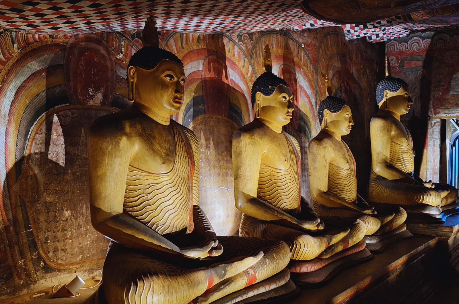 Sri Lankan Poya Days and Festivals